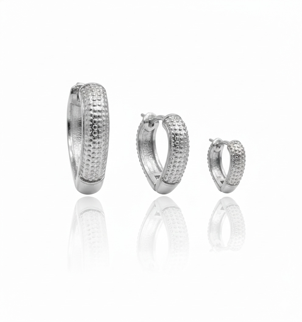 Brinco Trio Coração com Detalhe Trabalhado - BR00779 — 2
